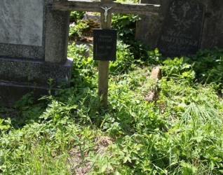 Nagrobek Haliny Wiażel, cmentarz Na Rossie w Wilnie, stan z 2013 r.