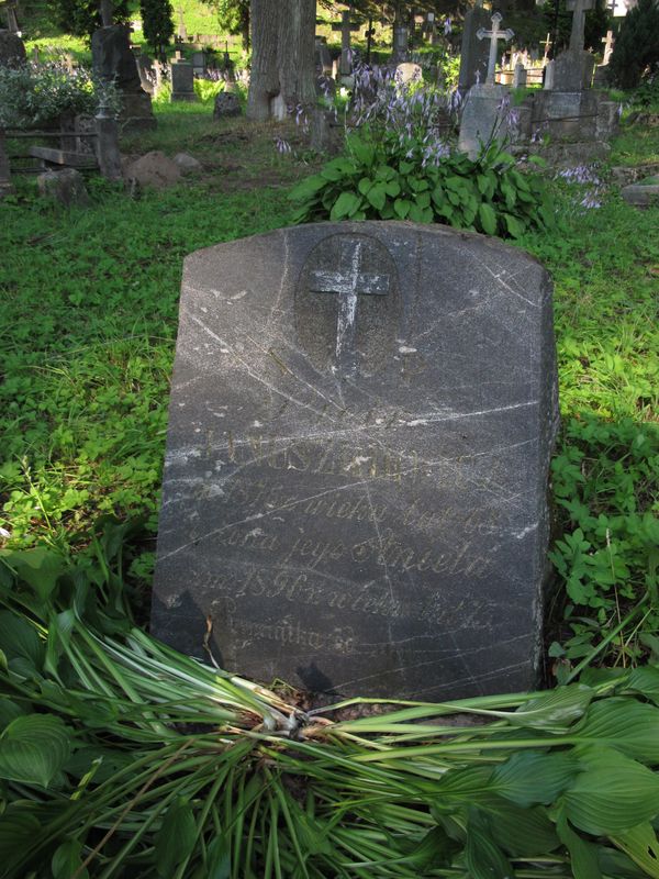 Tombstone of Aniela and Piotr Januszkiewicz, Ross Cemetery in Vilnius, 2013