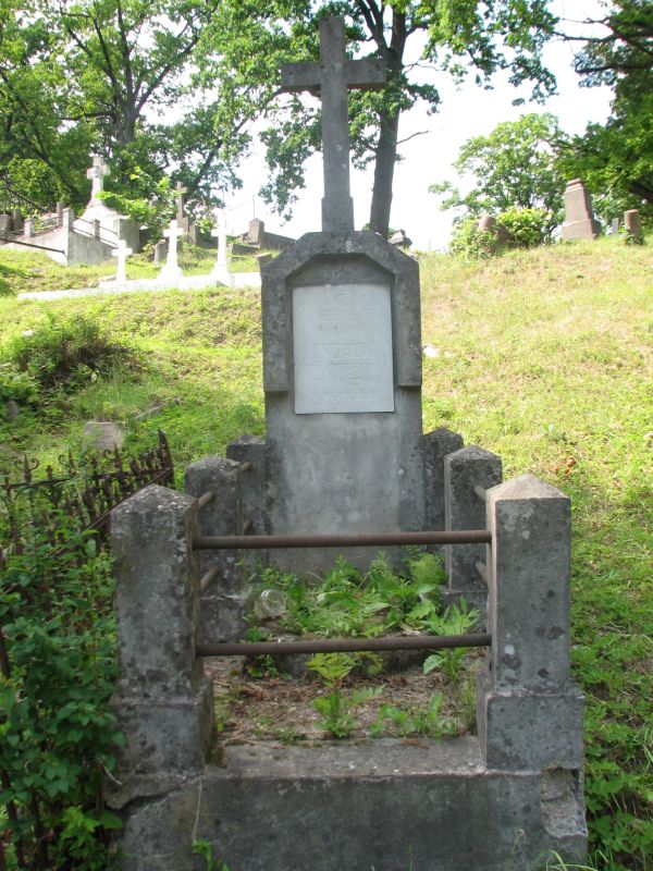 Grobowiec Ludwiki Sobiepan, cmentarz na Rossie w Wilnie, stan na 2013 r.