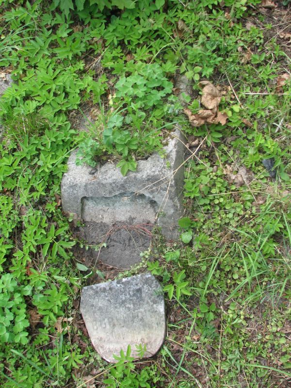 Tombstone of Kazimierz Burlincis, Ross cemetery in Vilnius, as of 2013.
