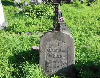 Nagrobek Władysława Moczulskiego, cmentarz Na Rossie w Wilnie, stan z 2013