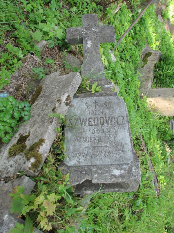 Tombstone of Józef Szwedowicz, Ross cemetery in Vilnius, as of 2013.