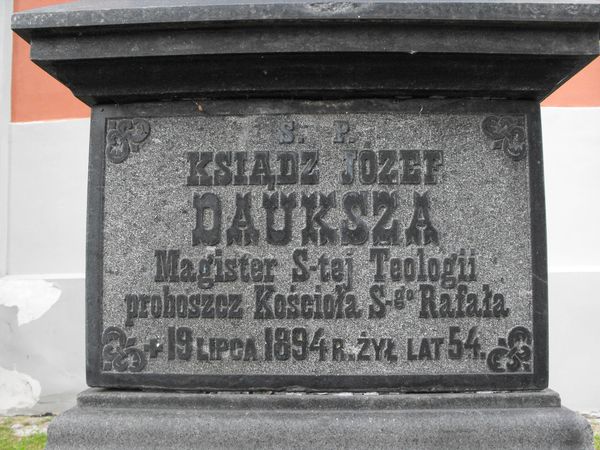 Fragment of Jozef Dauksha's tombstone, Na Rossie cemetery in Vilnius, as of 2013.