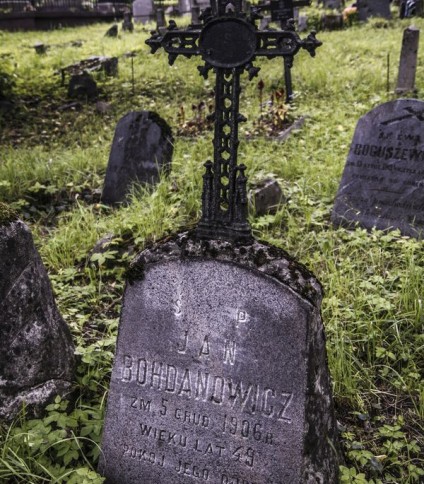 Nagrobek Jana Bohdanowicza, cmentarz Na Rossie w Wilnie, stan z 2013 r.