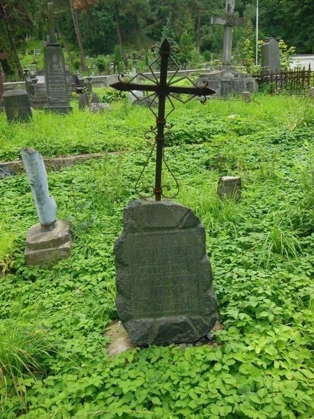 Tombstone of Ludwika and Michal Tarunsky, Rossa cemetery in Vilnius, as of 2013