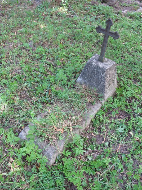 Tombstone of Stanislava Kuchażewska, Rossa cemetery in Vilnius, as of 2013