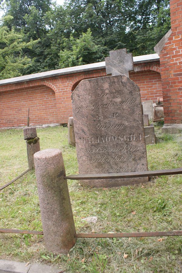 Nagrobek Jadwigi Malinowskiej, cmentarz na Rossie, stan z 2013 roku