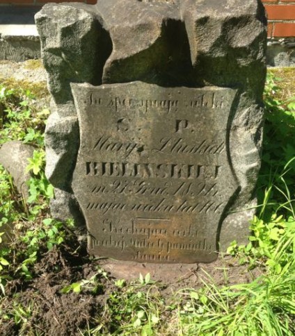 Nagrobek Marii Bielińskiej, cmentarz na Rossie, stan z 2013 roku