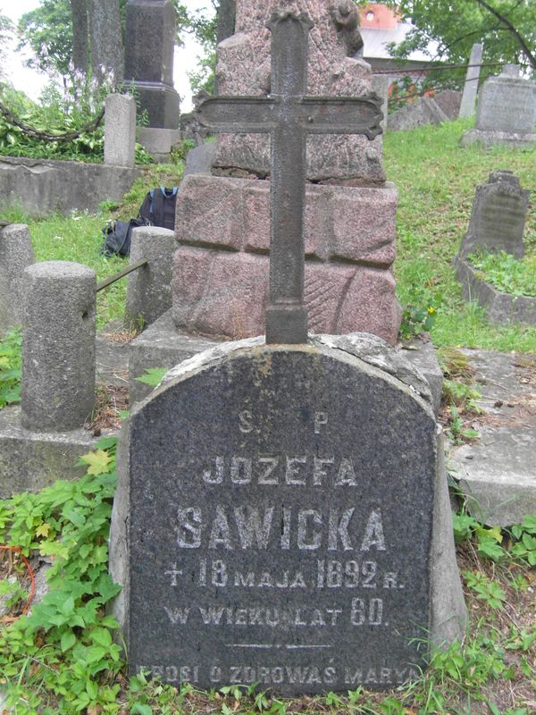 Tombstone of Józefa Sawicka, Ross cemetery in Vilnius, as of 2013.