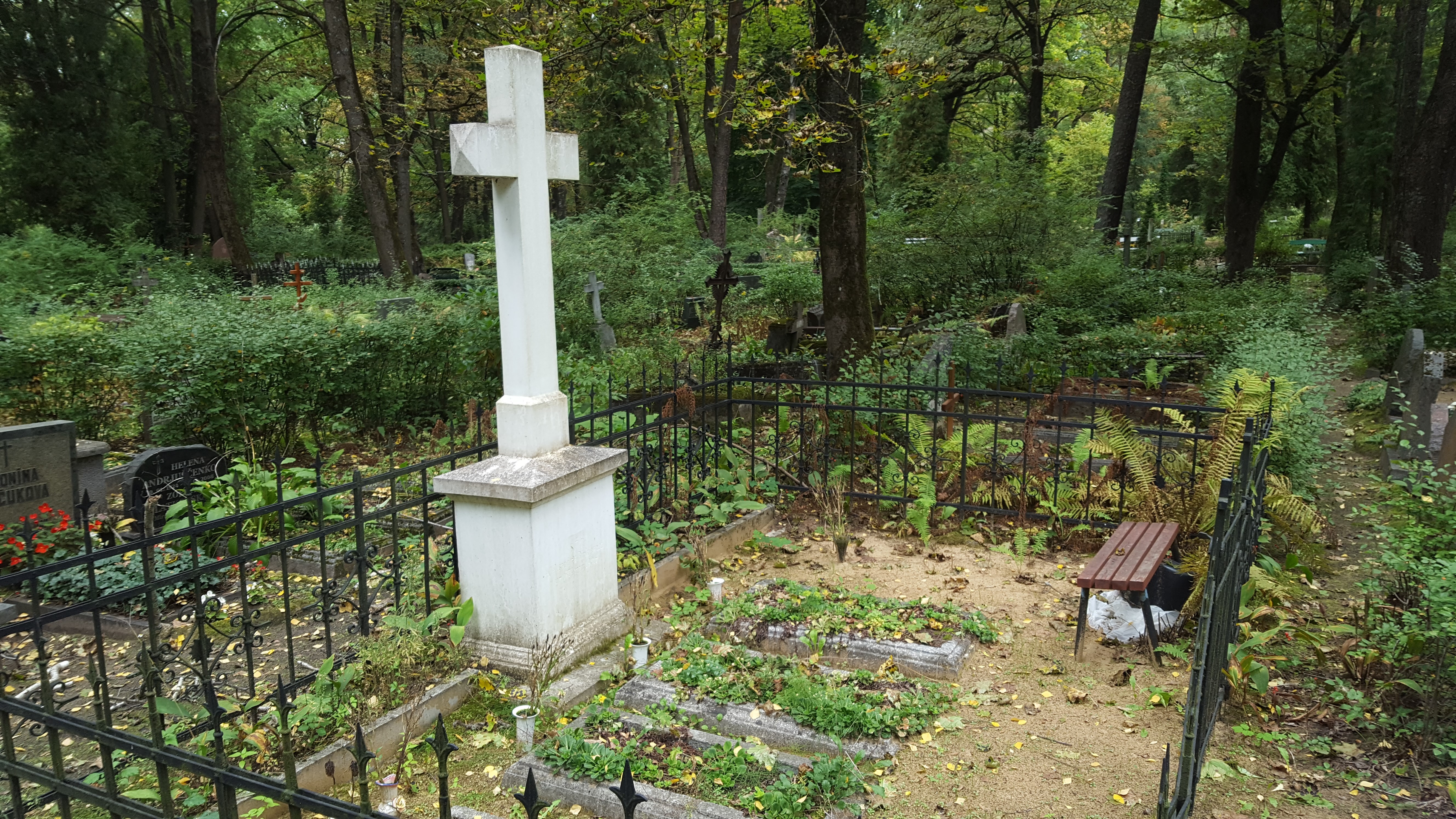 Tombstone of Alexandra Rinkievich, St Michael's cemetery in Riga, as of 2021.