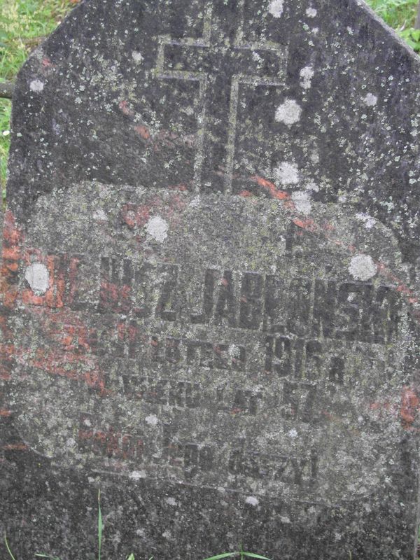 Tombstone of Lucjusz Jablonski, Ross cemetery in Vilnius, as of 2013.