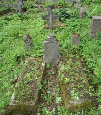 Nagrobek Józefa, Kazia, Stasia i Wacia Kowalewskich, cmentarz na Rossie w Wilnie, stan z 2013