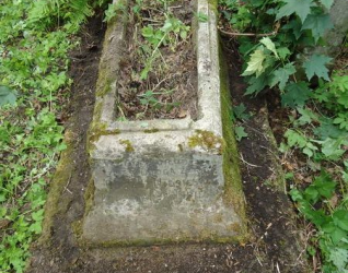 Nagrobek Tekli Ciunowiczowej, cmentarz na Rossie w Wilnie, stan z 2013
