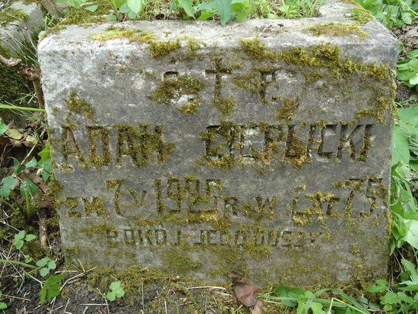 Inscription on the gravestone of Adam Cieplicki, Ross Cemetery in Vilnius, as of 2013