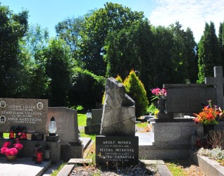 Nagrobek rodziny Mitura, i Mileny Zamarskiej