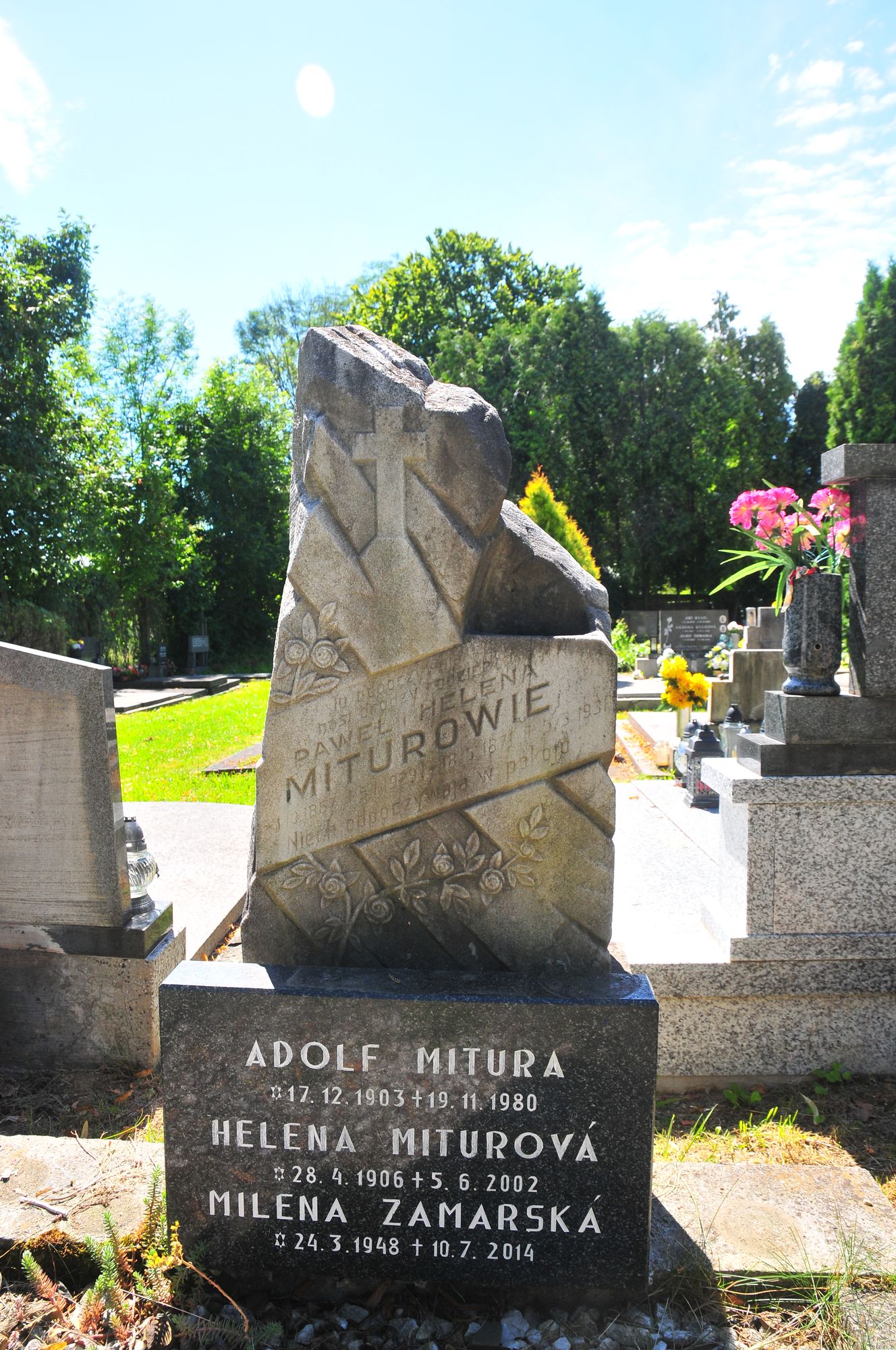 Tombstone of the Mitura family, and Milena Zamarska