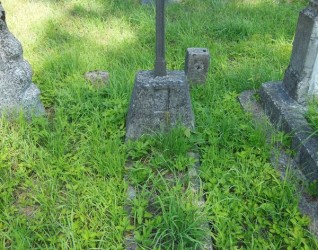 Nagrobek Ireny Tarasewiczówny, cmentarz Na Rossie w Wilnie, stan z 2013