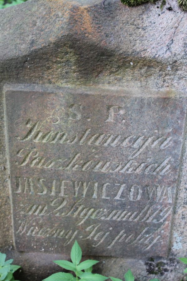 Inskrypcja nagrobka Konstancji Jasiewicz, cmentarz Na Rossie w Wilnie, stan z 2013