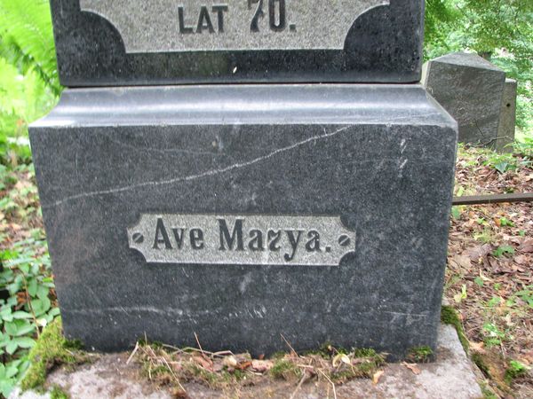 Tombstone of Emilia Jadwiga Rudzinska, Ross cemetery in Vilnius, as of 2014.