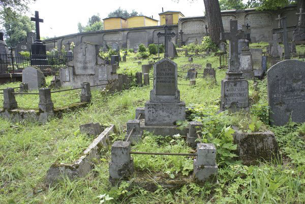 Tombstone of Viktor Kozlovsky, Na Rossie cemetery in Vilnius, as of 2013.