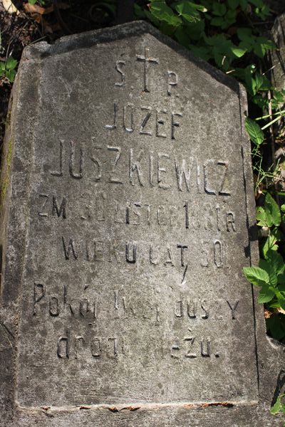 Inscription on the gravestone of Jozef Yushkevich, Na Rossie cemetery in Vilnius, as of 2013