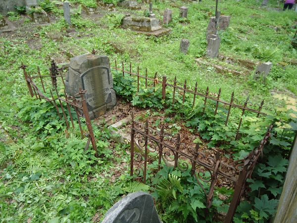 Tombstone of Emilia Urbanowiczowa, Rossa cemetery in Vilnius, as of 2013