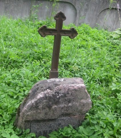 Nagrobek Jana Bakszy, cmentarz na Rossie w Wilnie, stan z 2013