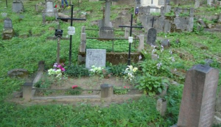 Nagrobek Józefa i Wiktorii Druszkiewiczów oraz Jadwigi Żaworonok-Buchowskiej, Marianny i Ryszarda Żaworonoków, cmentarz na Rossie w Wilnie, stan z 2013