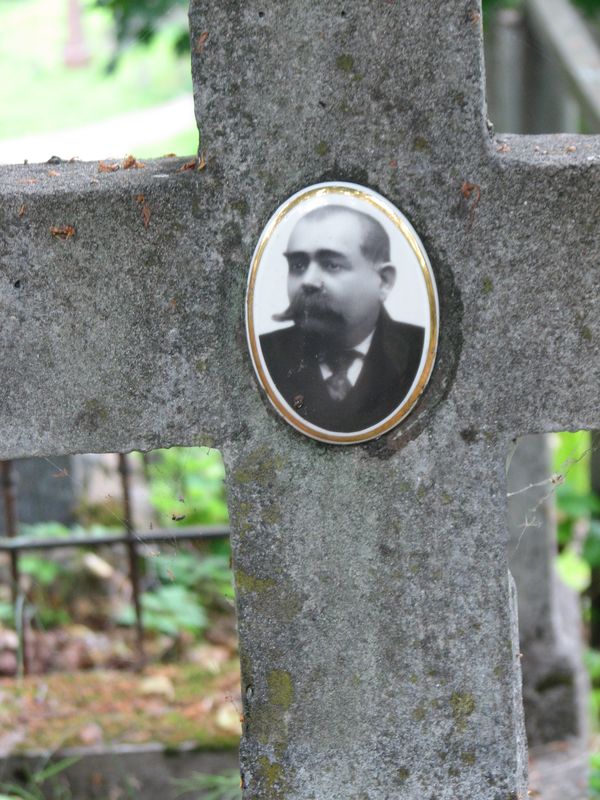 Tombstone of Antoni Andruszkiewicz, Ross cemetery in Vilnius, as of 2014.