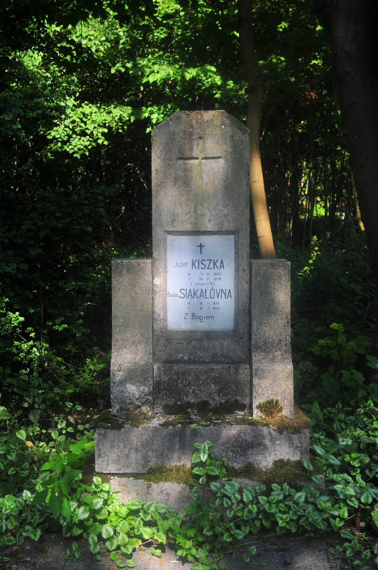 Tombstone of Juzef Kiszka, and Amalie Siakałóvna