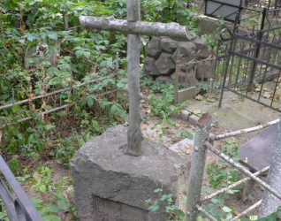 Nagrobek Jana i Zofii Iwaszkiewiczów