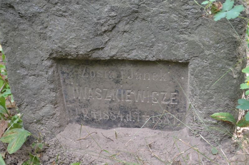 Inscription from the tombstone of Jan and Zofia Iwaszkiewicz