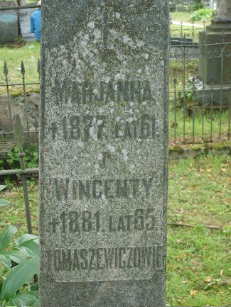 Fragment of the tombstone of Marianna and Vincent Tomasevich and the Wysocki family, Na Rossie cemetery in Vilnius, as of 2013.
