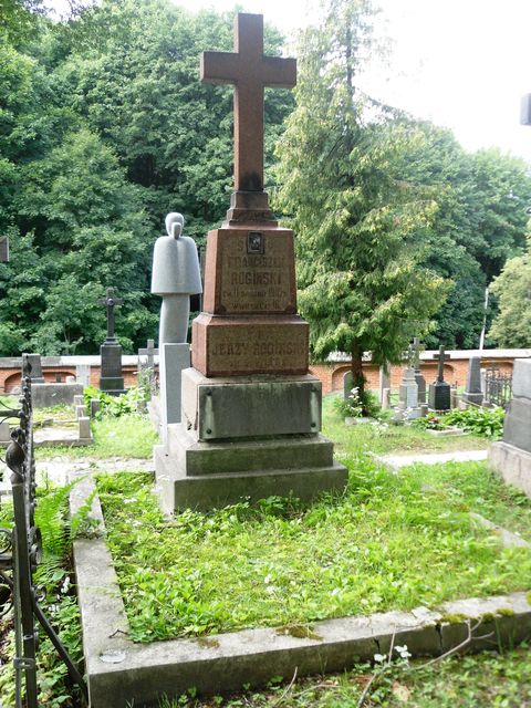 Tombstone of Aleksandra, Franciszek and Jerzy Rogiński, Rossa cemetery in Vilnius, as of 2013