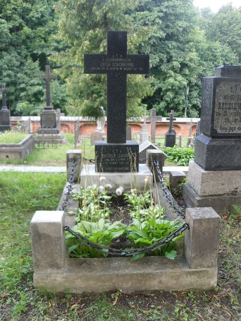 Nagrobek Witolda i Zofii Szachno, cmentarz na Rossie w Wilnie, stan z 2013