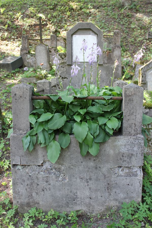 Tombstone of Kazimierz Juszkiewicz, Na Rossie cemetery in Vilnius, state of 2013