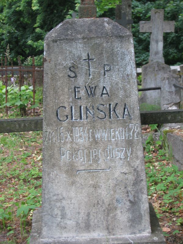 Nagrobek Ewy Glińskiej, cmentarz na Rossie w Wilnie, stan na 2014 r.