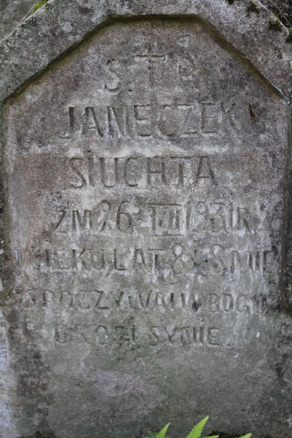 Inscription of the tomb of Jan Siuchta, Na Rossie cemetery in Vilnius, as of 2013