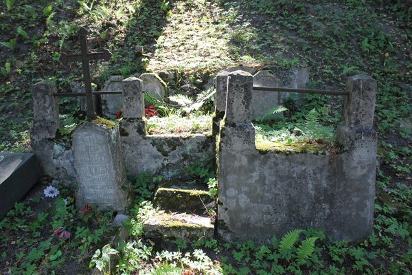 Kwatera grobowca Hanny i Leonarda Giedrojciów, cmentarz Na Rossie w Wilnie, stan z 2013