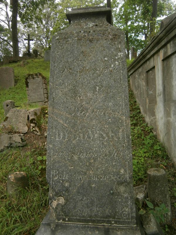 Inscription of Stefan Dybowski's tombstone, Na Rossie cemetery in Vilnius, as of 2013