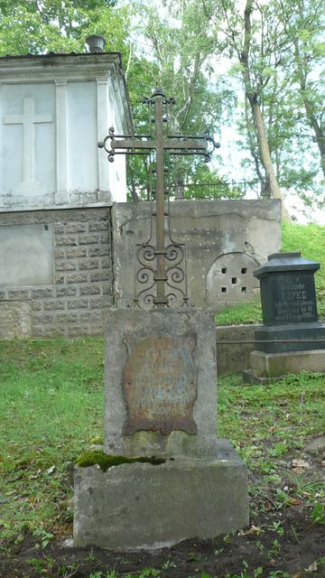 Nagrobek Marii Wojnicz, cmentarz na Rossie w Wilnie, stan z 2013