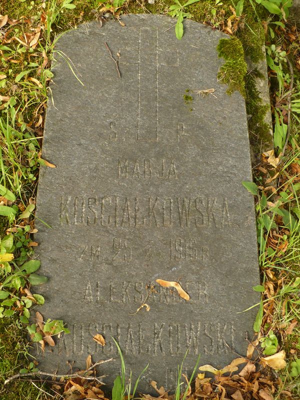 Inskrypcja nagrobka Aleksandra i Marii Kościałkowskich, cmentarz Na Rossie w Wilnie, stan z 2013