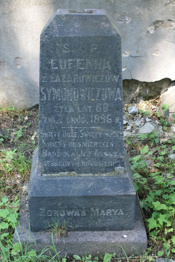 Tombstone of Euphemia Symonovich, Ross cemetery in Vilnius, as of 2013.