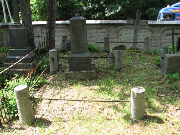 Tombstone of Bogumila Stankowicz, Ross cemetery in Vilnius, as of 2013.
