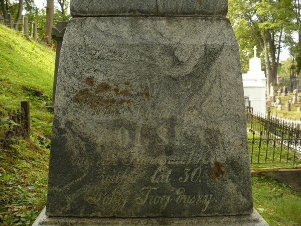 Inscription on the gravestone of Antonina and Hipolit Sawicki, Halina Wolska, Na Rossie cemetery in Vilnius, as of 2013