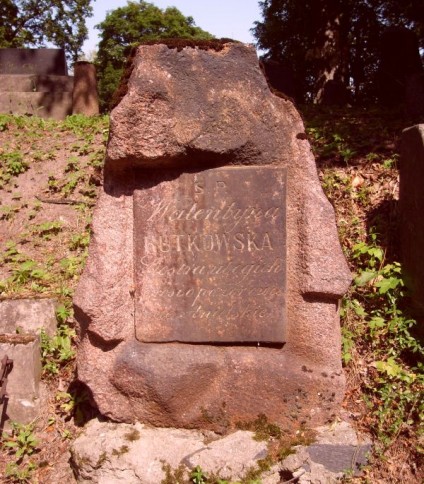 Nagrobek Walentyny Rutkowskiej, cmentarz na Rossie w Wilnie, stan na 2013 r.