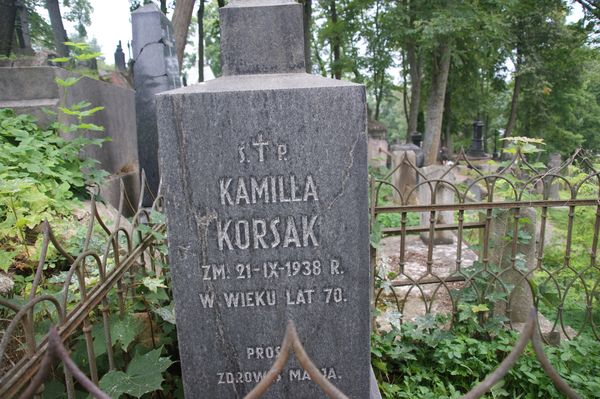 Tombstone of Ewelina and Kamila Korska, Na Rossie cemetery in Vilnius, as of 2013