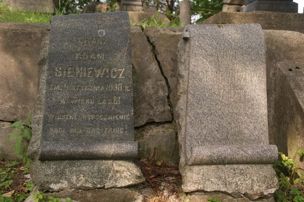 Tombstone of Adam Sienkiewicz, Na Rossie cemetery in Vilnius, as of 2013