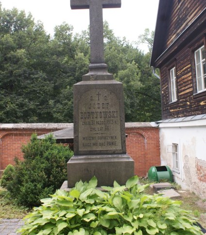 Nagrobek Józefa Bartnowskiego, cmentarz na Rossie, stan z 2013 roku