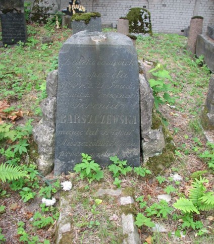 Nagrobek Teresy Barszczewskiej, cmentarz na Rossie w Wilnie, stan na 2013 r.